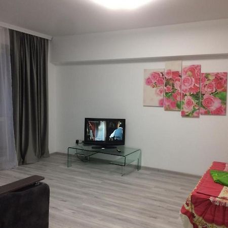 Квартира Юбилейный Almatý Exterior foto